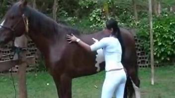 Latina with a ponytail wants pony cock inside