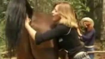 Hot women fuck the same stallion in an outdoor video
